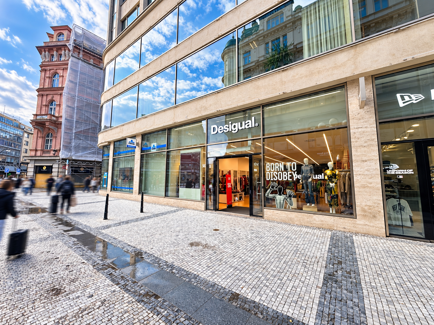 Desigual – Palác ARA